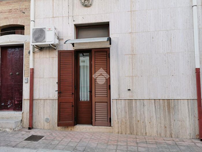 Casa bilocale in vendita in Via SLucia Centro, Torremaggiore