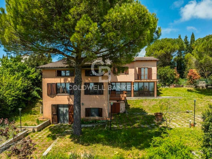 Casa con 6 locali in vendita in Strada Monte Bagnolo Valbiancara, Colle Umberto Monte Tezio, Perugia