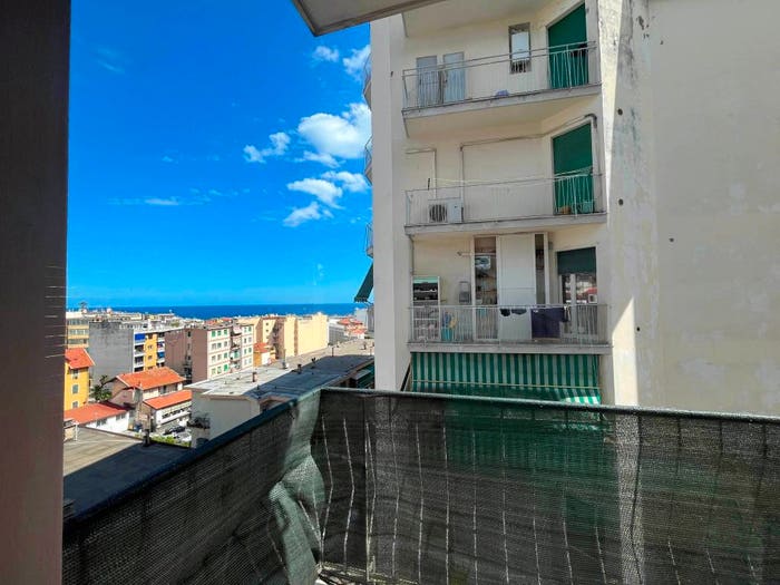 Appartamento trilocale in vendita in Via San Francesco, Ospedale, Sanremo