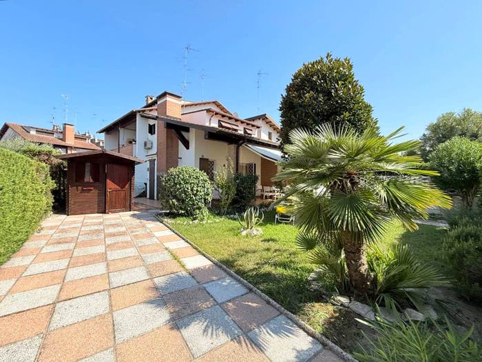 Casa trilocale in vendita in Viale Honduras, Lido delle Nazioni, Comacchio
