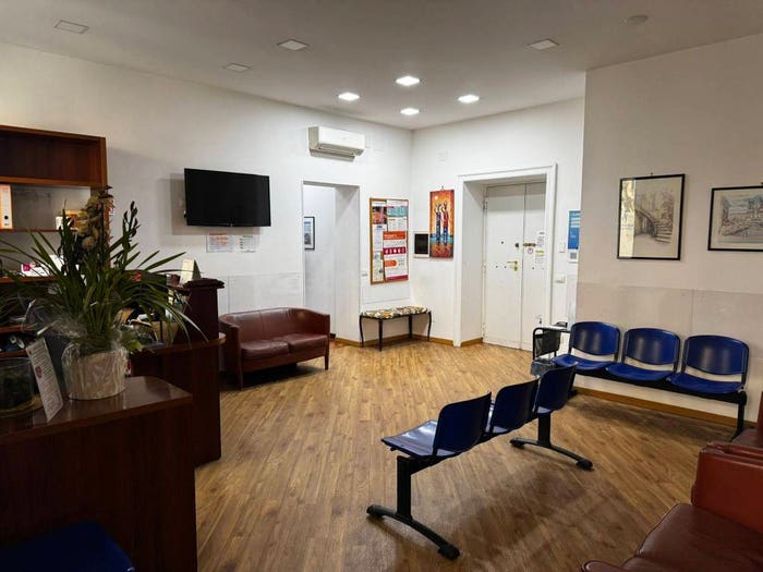 Appartamento con 6 locali in vendita in Via Cerveteri, Re di Roma, Roma