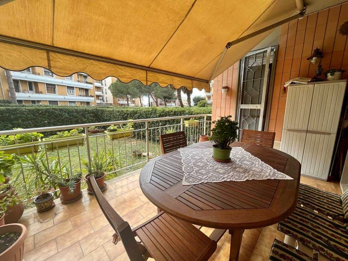 Appartamento con 5 locali in vendita in Via Rurik Spolidoro, Antignano Banditella, Livorno