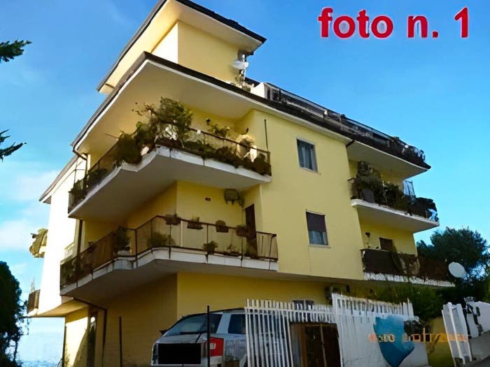 Appartamento trilocale in vendita in Via Antonio Gramsci Pirillo CS Italia, Mendicino