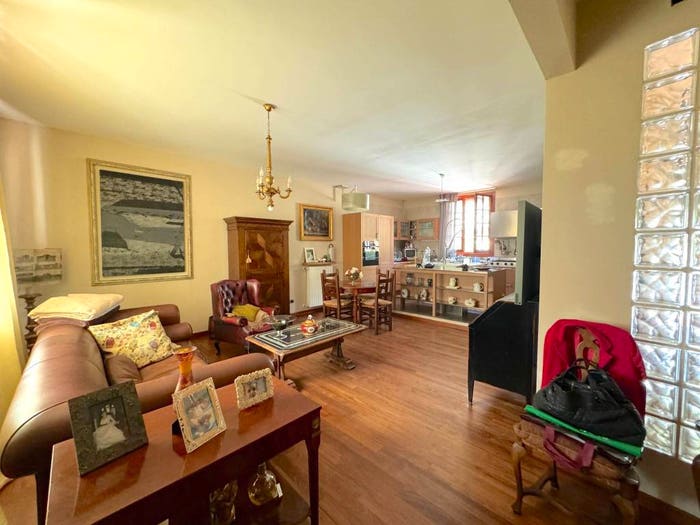 Casa quadrilocale in vendita in Strada Comunale di Mazzolaccio, Il Fabbro, Cantagallo