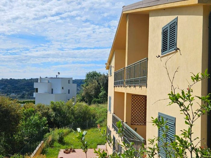 Casa con 5 locali in vendita in Via Pietro Verri, Frabotto Mannesi, Montepaone