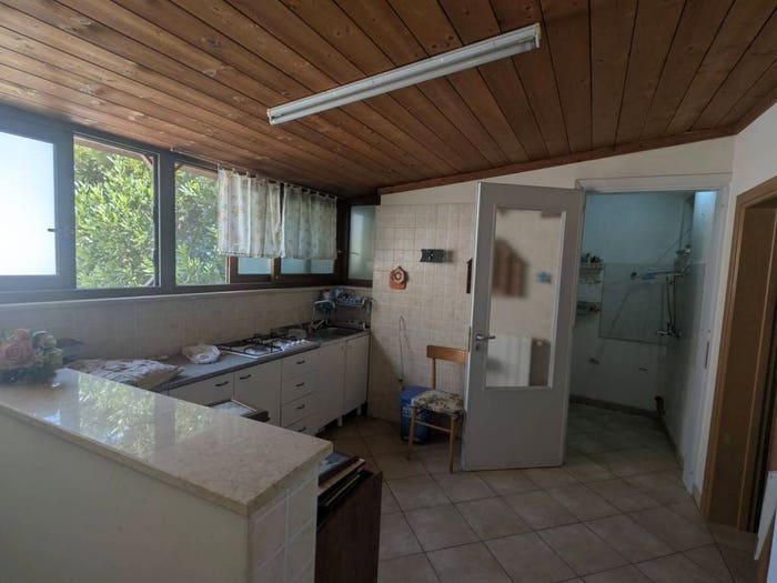 Casa con 6 locali in vendita in Via Achille Valentini, Centro, Alliste