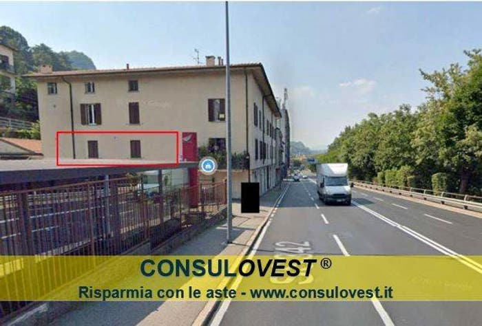 Appartamento bilocale in vendita in Via Napoleona, Como Sole, Como
