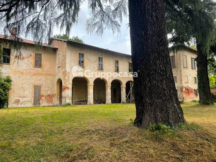 Casa con 6 locali in vendita in Via Roma, Mesero