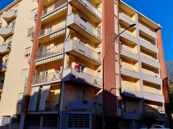 Appartamento quadrilocale in vendita in Via Conte Verde, Ospedale, Asti