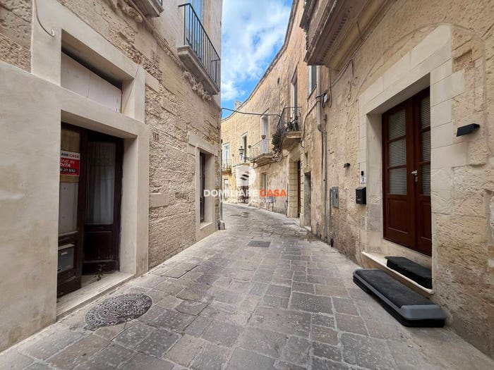 Casa bilocale in vendita in Via Antonio Galateo, Centro Storico, Lecce