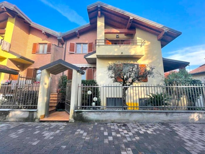 Casa con 5 locali in vendita in Via Mesero, Boffalora Sopra Ticino