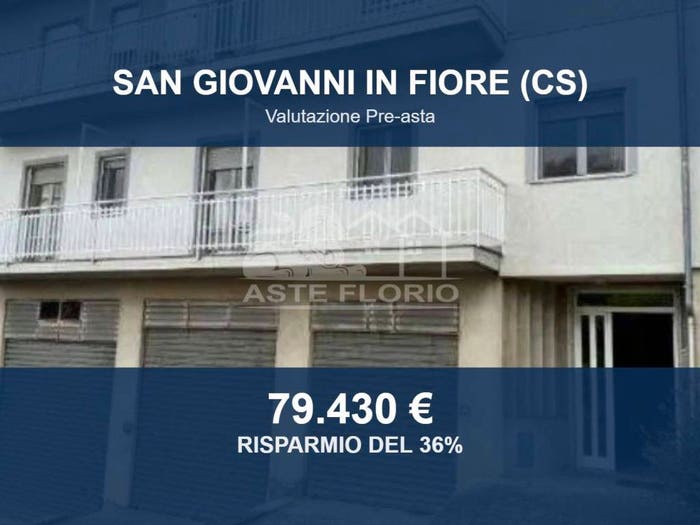 Appartamento quadrilocale in vendita in Via Montenero, Sanza