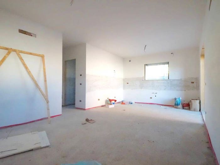 Appartamento trilocale in vendita in Via della Rimessa, Centro, Mentana
