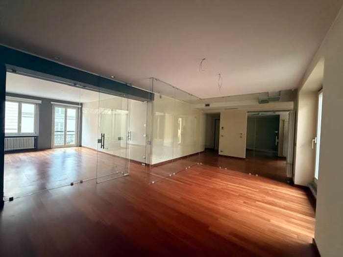Appartamento con 6 locali in vendita in Corso Vittorio Alfieri, Centro Storico, Asti