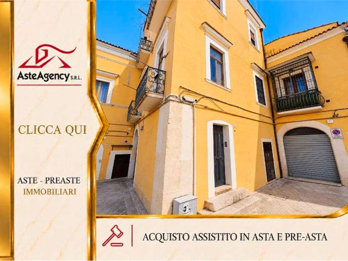 Appartamento trilocale in vendita in Piazza mercato, Centro Storico, Foggia