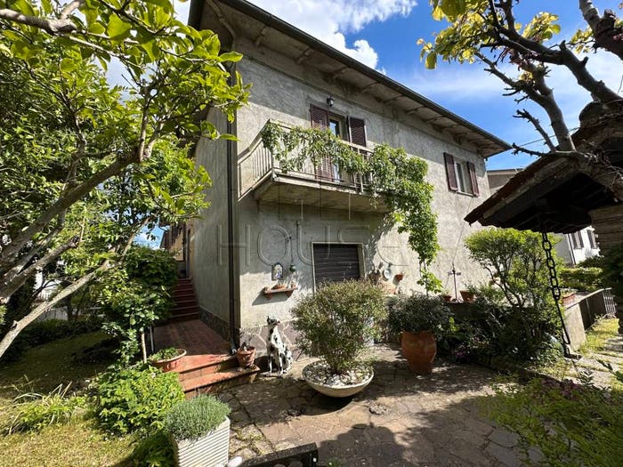 Appartamento quadrilocale in vendita in via nove martiri, Città di Castello
