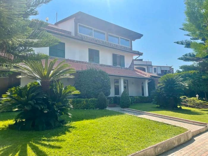 Casa con 6 locali in vendita in Centro, Marano di Napoli