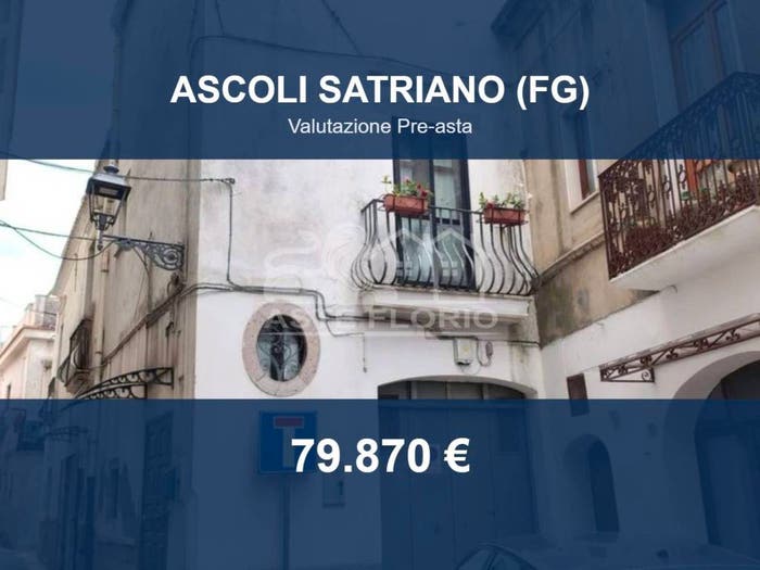 Appartamento con 6 locali in vendita in Via Torre Arsa, Ascoli Satriano