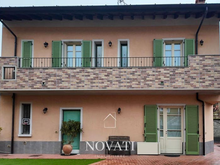 Casa quadrilocale in vendita in Secugnago