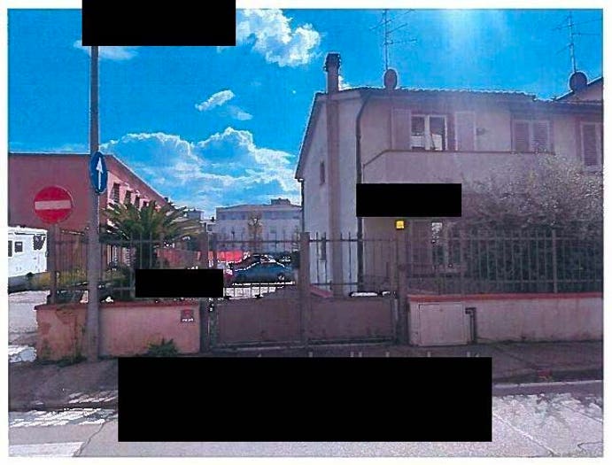 Casa con 6 locali in vendita in Via Giacomo Puccini, Centro, Agliana