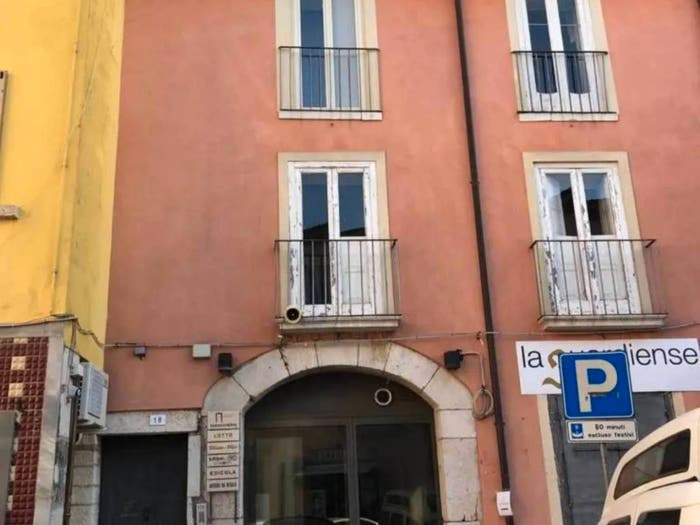 Casa monolocale in vendita in Pzza Castello, Guardia Sanframondi