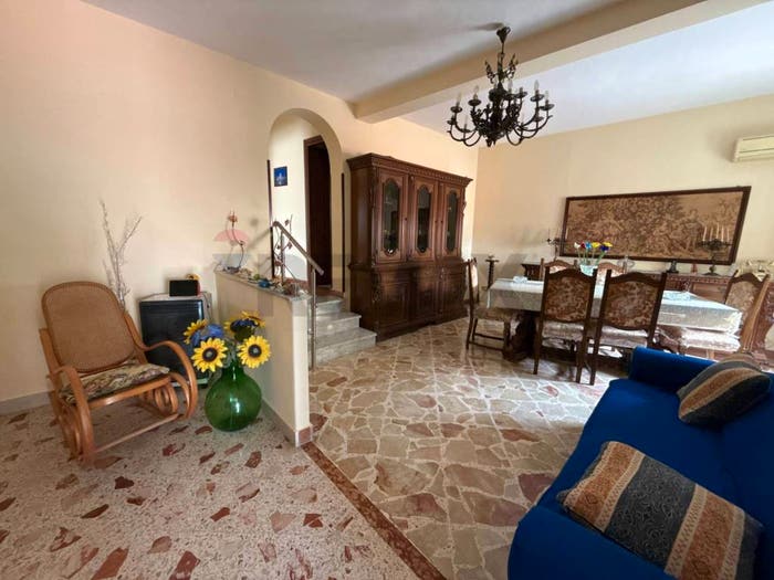 Appartamento quadrilocale in vendita in Centro, Monreale