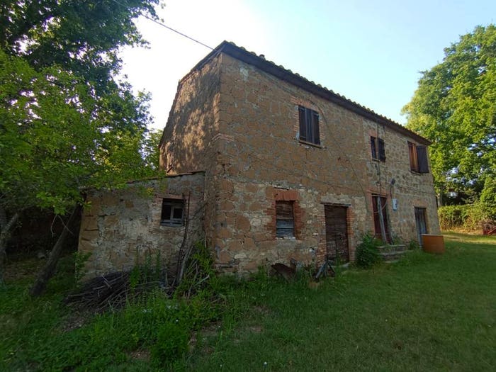 Casa con 6 locali in vendita in Centro, Otricoli