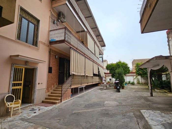 Appartamento trilocale in vendita in Via Armando Diaz, Centro, Caivano