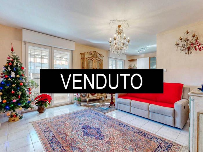 Appartamento trilocale in vendita in Via Trento, Centro, Cesano Boscone