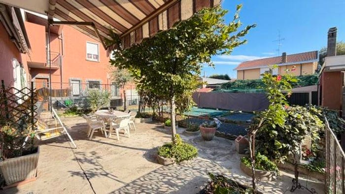 Appartamento trilocale in vendita in Via Vincenzo Bellini, Cassano Magnago