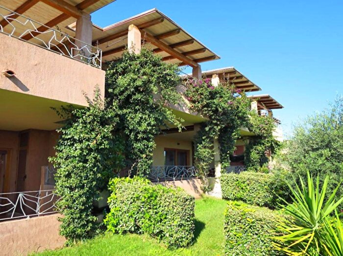 Appartamento trilocale in vendita in Strada Statale Santa TeresaPonte Liscia, Santa Teresa Gallura