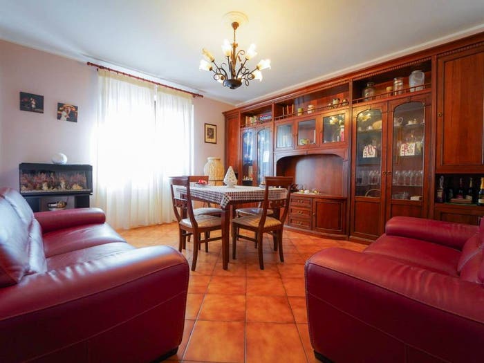 Appartamento con 6 locali in vendita in Via Francesca Nord, Centro, Monsummano Terme