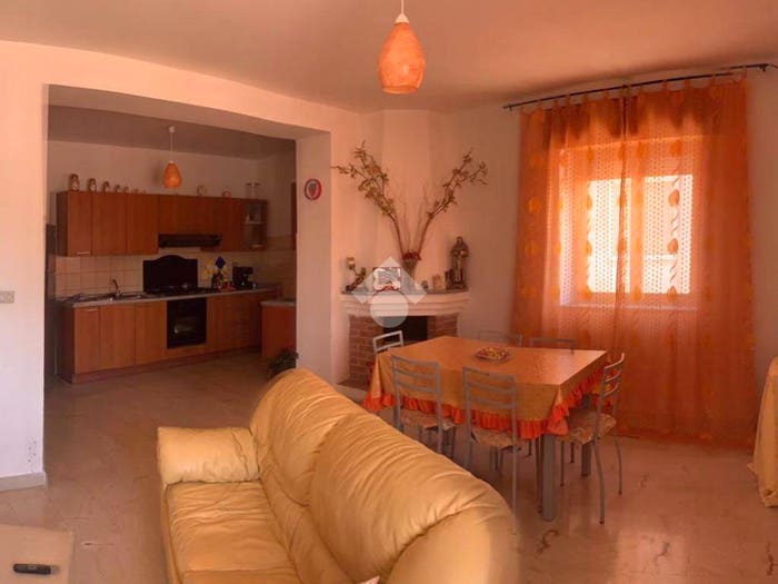 Appartamento trilocale in vendita in Via Lazio, Campora San Giovanni, Amantea