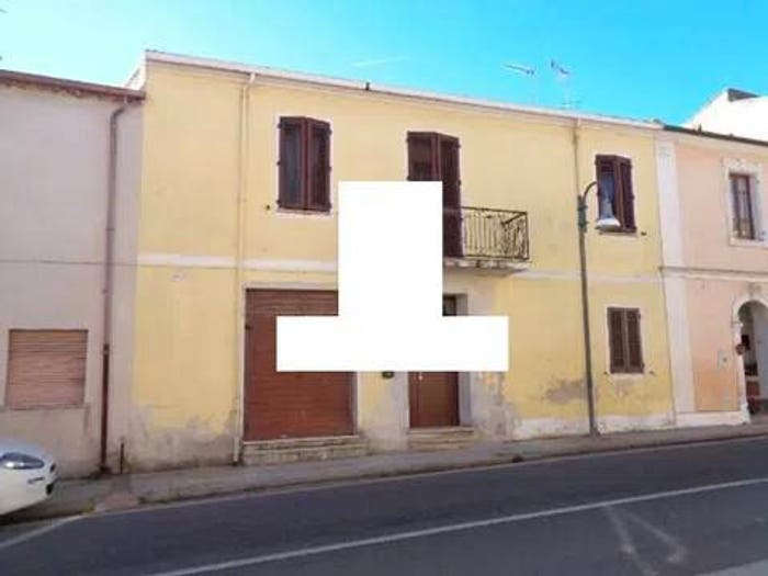 Casa quadrilocale in vendita in Via Carlo Felice, Torralba