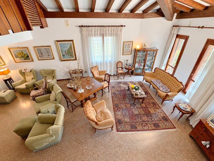Casa con 6 locali in vendita in Via Beata Eustochio, Madonna Pellegrina, Padova