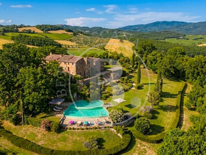 Casa con 6 locali in vendita in Strada Provinciale di Chiusdino, Chiusdino