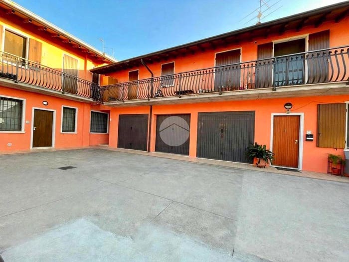 Appartamento trilocale in vendita in Via Binetti, Centro, Borgo San Giacomo