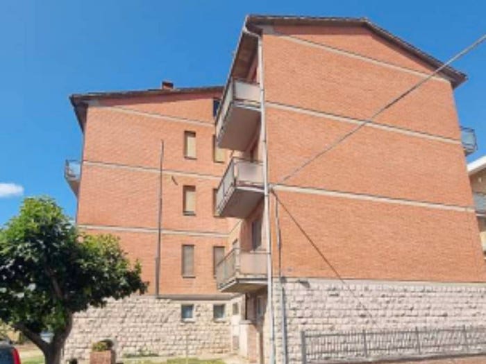 Appartamento con 5 locali in vendita in Via C'Impanti, Montebello, Perugia