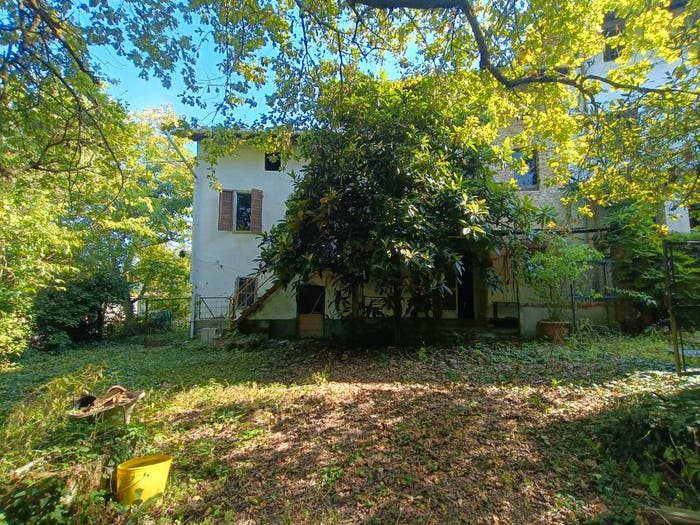 Casa con 6 locali in vendita in Villamiroglio