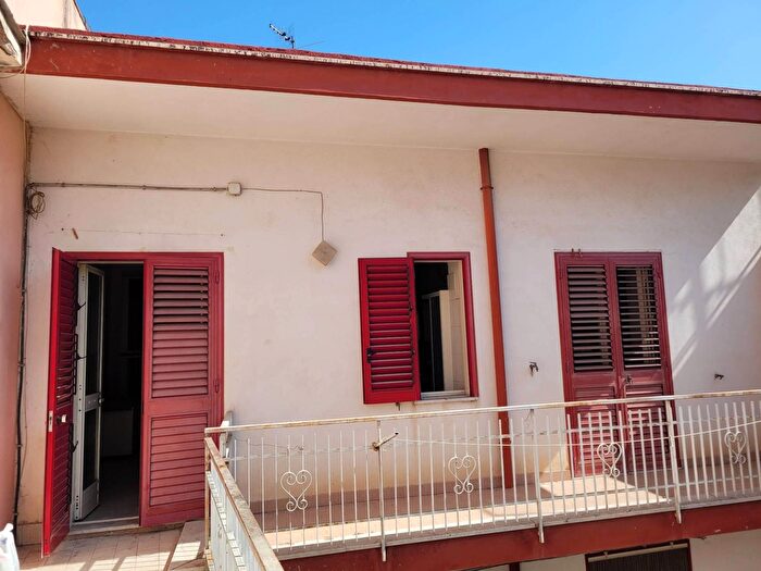 Appartamento bilocale in vendita in Piazza Umberto I, Camposano