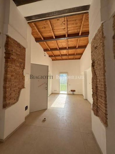 Appartamento quadrilocale in vendita in Via di Collinaia, Porta a Terra Padula, Livorno