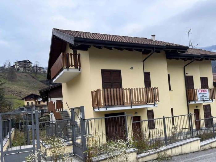 Casa con 6 locali in vendita in Via Giacomo Leopardi, Ascensione, Costa Serina