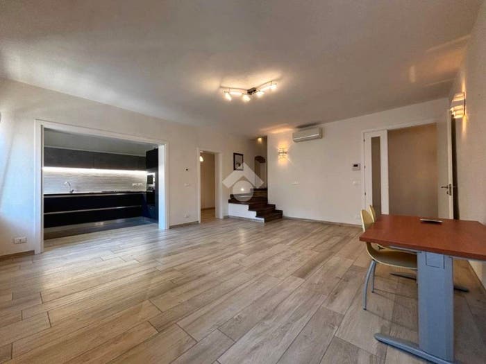 Casa quadrilocale in vendita in Corso G Mazzini, Comacchio Città, Comacchio