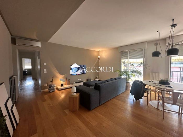 Appartamento trilocale in vendita in Via Antonio Meucci, Jesolo Paese, Jesolo
