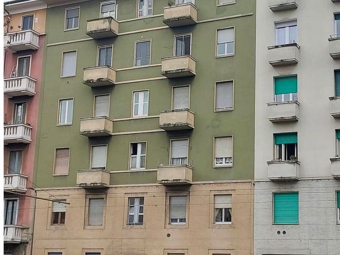 Appartamento bilocale in vendita in Viale Certosa, Certosa, Milano