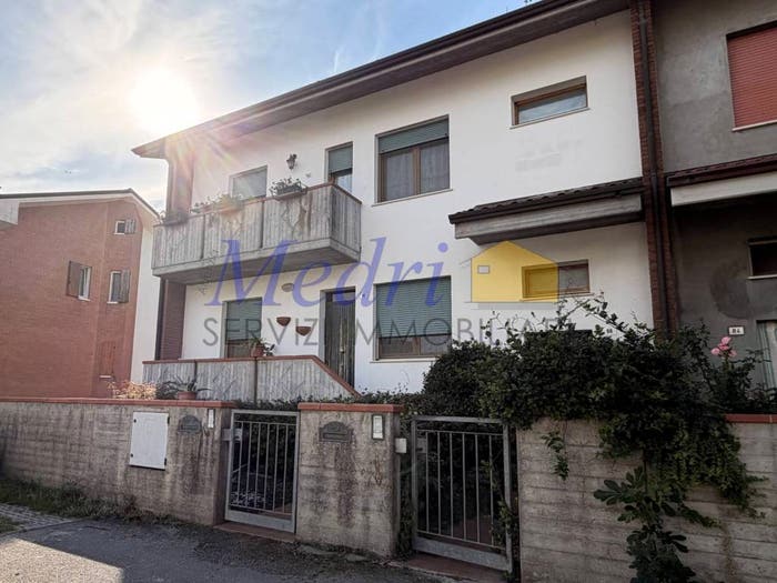 Appartamento con 6 locali in vendita in Via Maccanino, Gattolino Capannaguzzo, Cesena