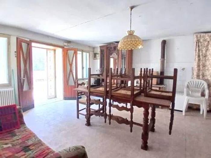 Casa con 6 locali in vendita in Valbrenta