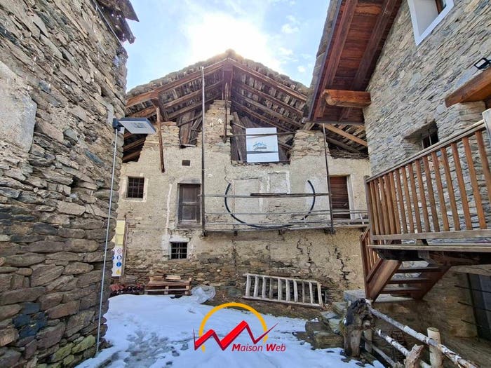 Casa in vendita in Frazione Combes, Introd