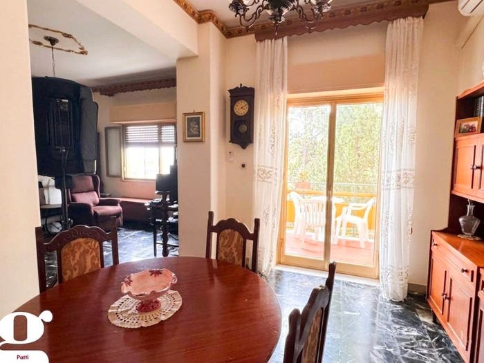 Appartamento quadrilocale in vendita in Via Gorizia, Centro, Patti