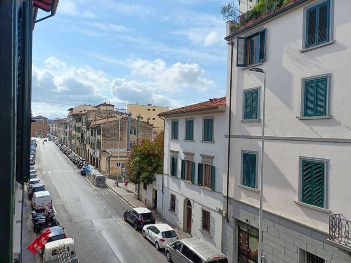 Appartamento trilocale in vendita in Via del Ponte alle Mosse, Porta al Prato San Jacopino, Firenze